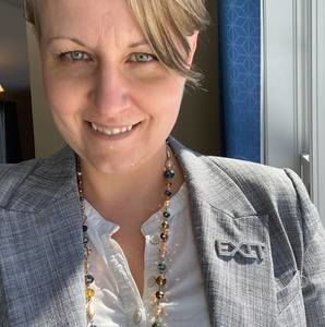 Meet your Posher, Melanie